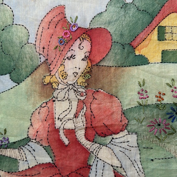 Boudoir pillow lady with flowers - Picture 2 of 4